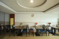 Qingmu Hotel (Anqing High-speed Railway Bus Station)