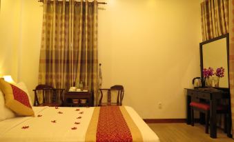 Sunflowers Hotel Airport