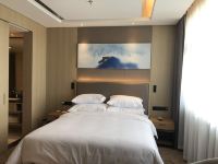 新郑华美达酒店 - 尊享大床房
