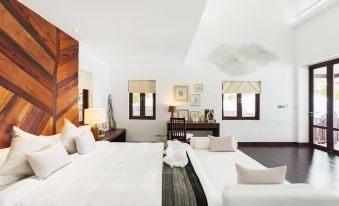 Maiton Private Destination Island