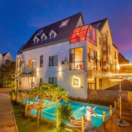Beihai Haiyiran Resort Hotel