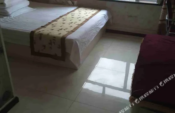 饒河利鴻時尚賓館