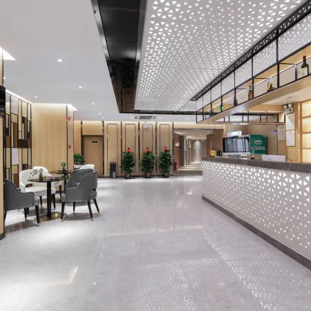 Couple Expert Boutique Hotel (Dongmen Old Street Station) Отели рядом с достопримечательностью «Порт Лоху»