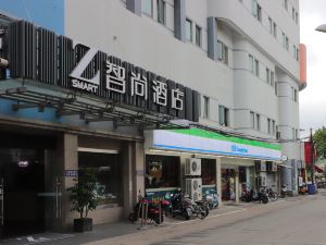 Zsmart智尚飯店（上海松江體育中心地鐵站樂都店）