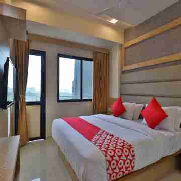 Hotel Acme by Sky Stays Rooms