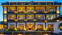 yueji Guesthouse(Baishuizhai scenic spot) Các khách sạn ở 