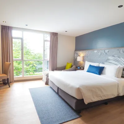 Asoke Residence Sukhumvit by UHG Hotel berhampiran Stesen Makkasan Airport Rail Link