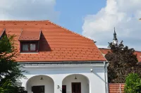 Hotel Historia & Historante - 4-Star