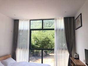 Yuxian Fengxuge Homestay