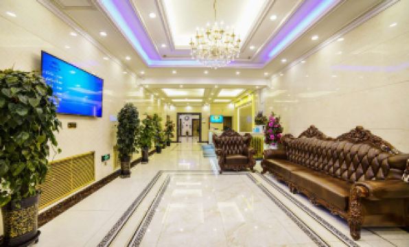 Eagle Hotel
