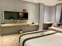 行者商务客栈(佛山南庄店) - 精选豪华大床房