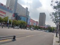 格林豪泰快捷酒店(合肥火车站白马服装城宝文商务大厦店) - 酒店附近