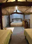 Linzhou Yishanju Farm Stay