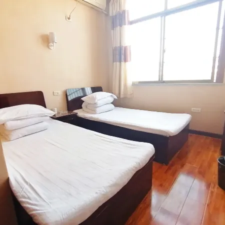 Wenshui Jixiang Hotel