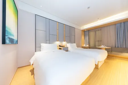 JI Hotel (Shanghai Jiangning Road Subway Station)