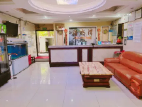 Karamay Clear Water Bay Business Hotel