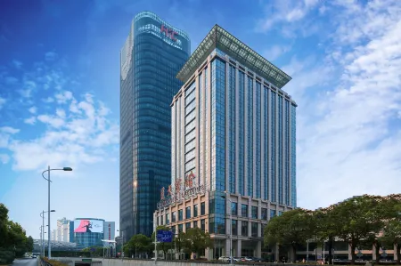 Lantian Hotel Отели рядом с достопримечательностью «Shanghai Electric Power Technology and Management College»
