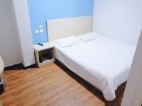 99优选酒店(北京长阳环岛店) - 特价大床房(无窗)