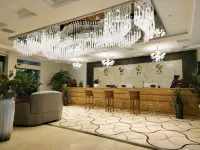 Zhenxiong Qingtian Business Hotel