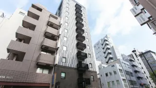 200p1700000138ltq5CEE R 320 180 R5 D
