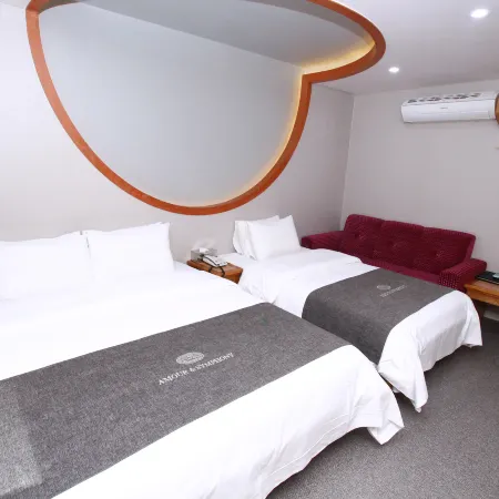 Amour Hotel