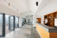 Simple Hotel (Zixing Dongjiang Lake)