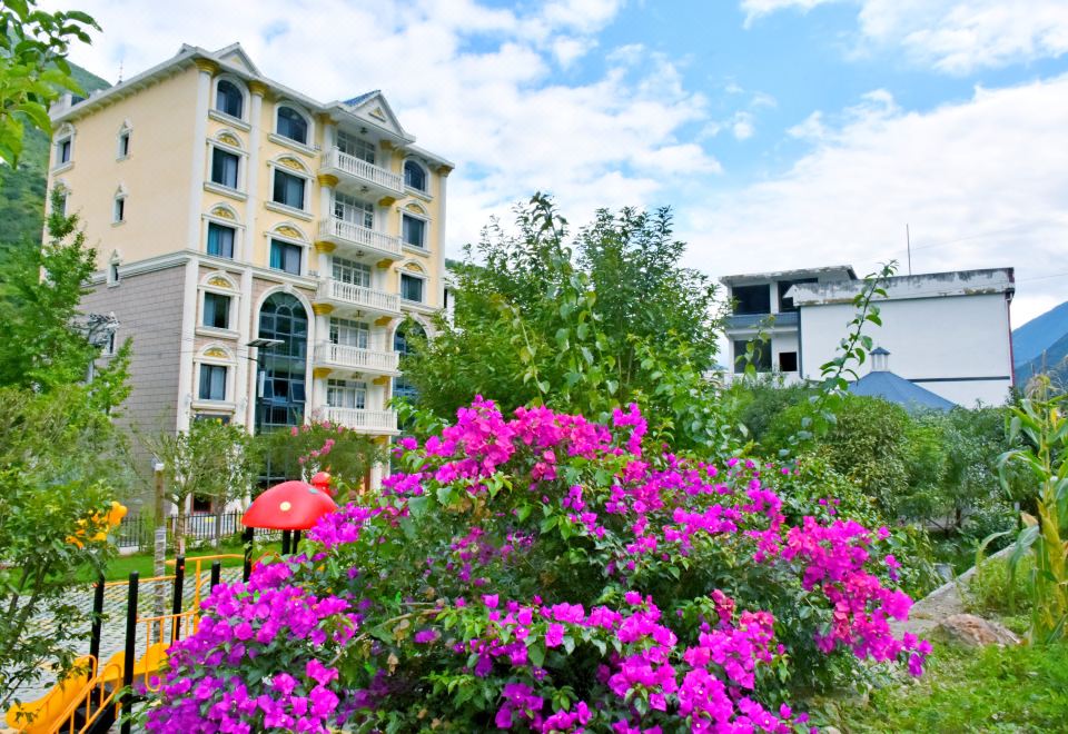 hotel overview picture