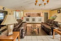 Studio 6 Suites Norcross, GA