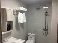 Xiangyang Xueyuan Hotel