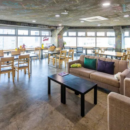 Busan Popcorn Hostel