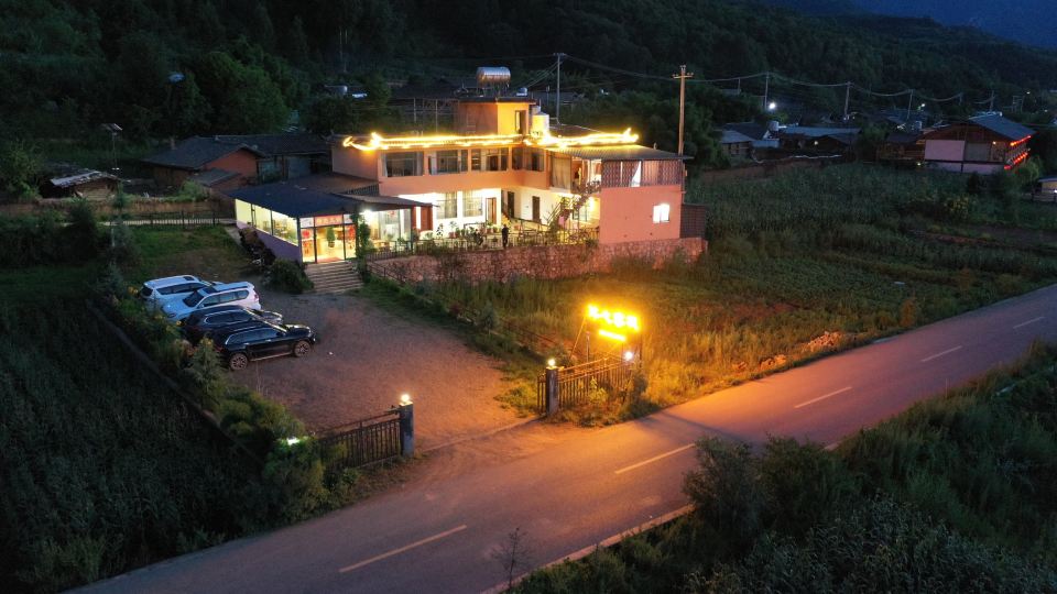 Muxin Inn Lugu Lake