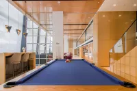 SKYBIRD Hotel (Shanghai Hongqiao Airport)