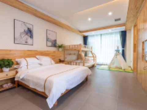 重渡沟至上云汐民宿 - 梦云间上下铺亲子豪华套房