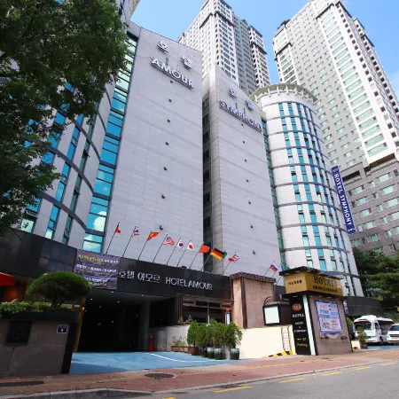 Symphony Hotel