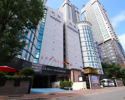 Symphony Hotel Hotel in zona Stazione Ferroviaria Giheung