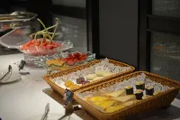 Borrman Hotel (Huaihua High Speed Railway South Station Wanda Plaza) - Desayuno