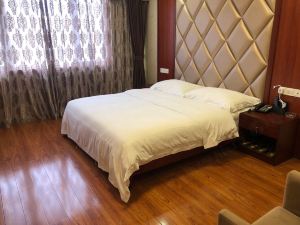 Honghu Tianyuan Times Business Hotel