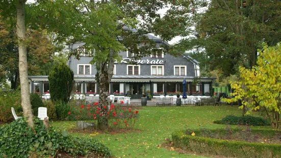 La Roseraie. Gaume-Ardenne-Lacuisine Sur Semois.