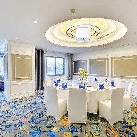 Tegoo Hotel