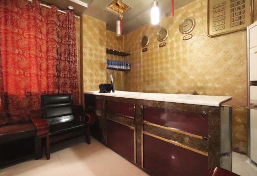 Xinhai Business HotelHotel Overview