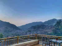 Mountain and Lodge · Flower Manor (Xijiang Qianhu Miao Village Observation Deck) - Mountain View