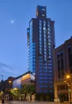the Shanghai EDITION Hotel a Shanghai
