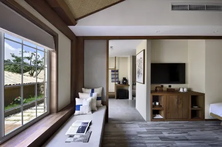 UPCLOUD SHUGUANGLI VILLA