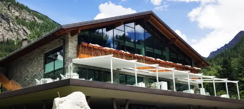Grand Hotel Courmayeur Mont Blanc, by R Collection Hotels Hotels in Courmayeur
