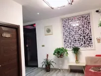 Luzhou 37 Degree Inn - balcony