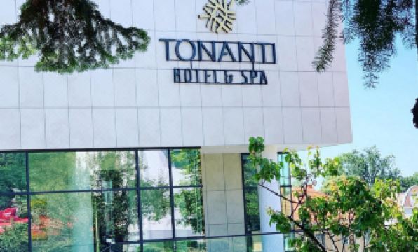 Hotel Tonanti