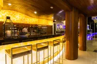 The Privilege Hotel Ezra Beach Club - Bar