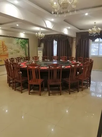 Yunxi Hotel