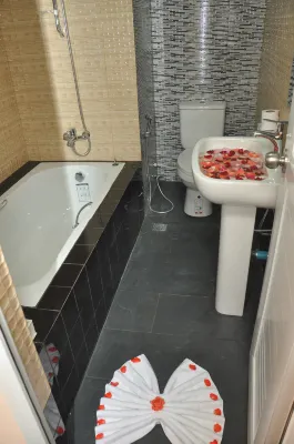 Royal Landmark Hotel Hotel a Thingangyun Township