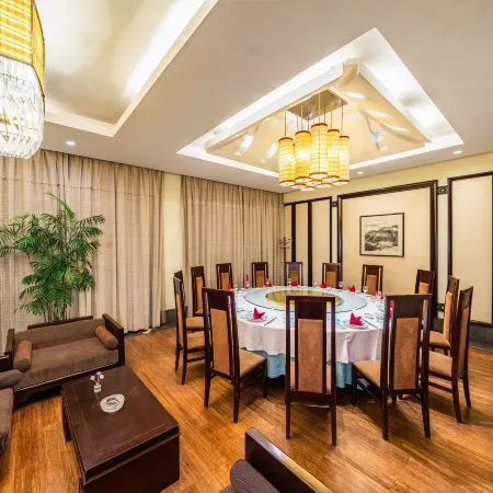 Longpan lsland resort hotel
